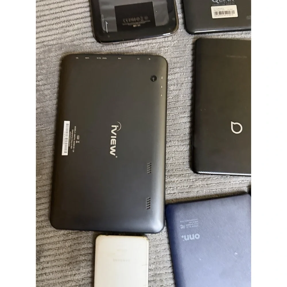 Lot Of Tablets And Phones Read